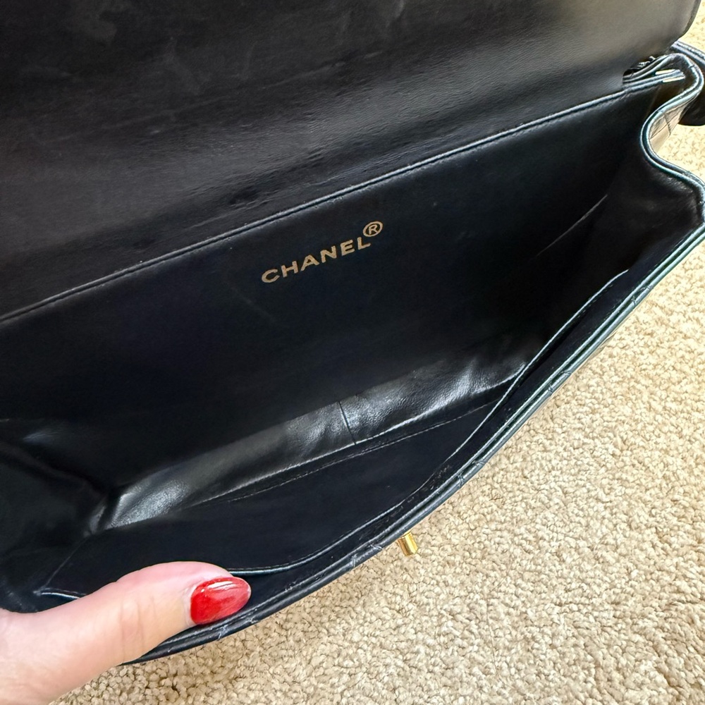 Chanel Double Flap black Patent Quilted Shoulder Bag - Picture 14 of 17